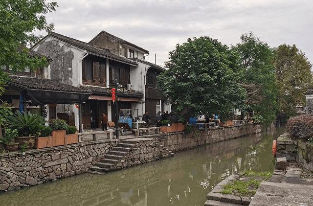 优雅的咖啡店